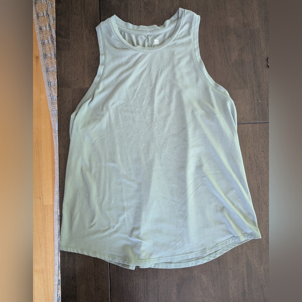 Women's Sleeveless Top in Light Green